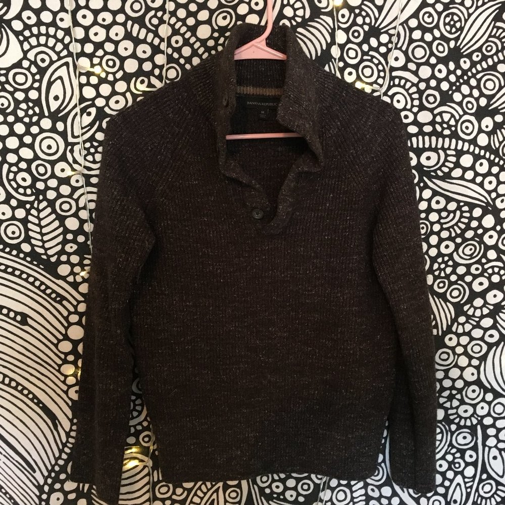 Banana Republic cable knit sweater